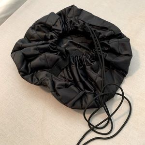 LAYNGO Cosmetic makeup bag